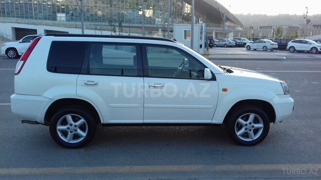 Nissan X-Trail 2001, 245,000 km - 2.0 л - Bakı