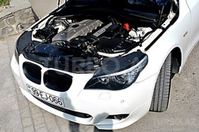 BMW 525 2006, 21,000 km - 2.5 l - Şəki