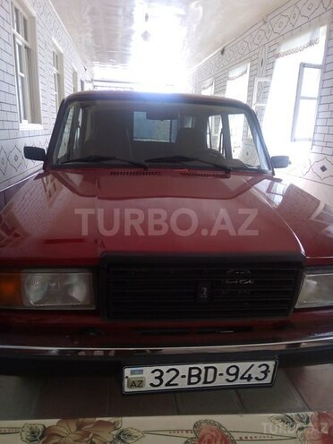 LADA (VAZ) 2107 2006, 75,000 km - 1.6 l - Ucar