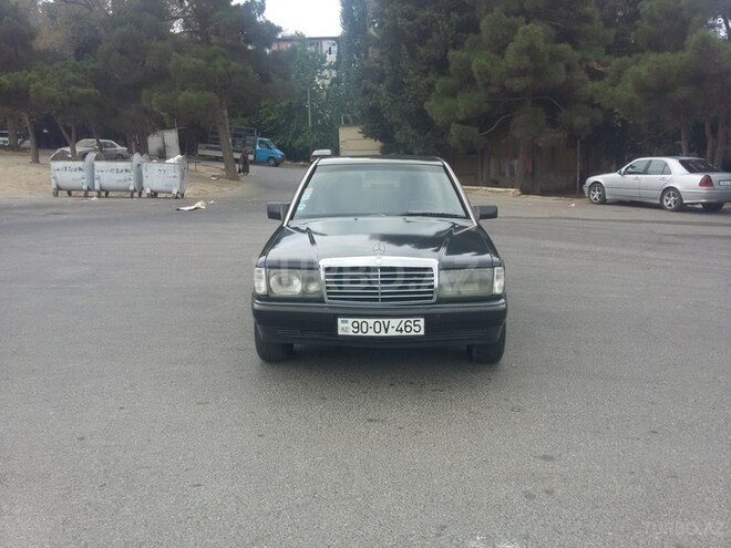 Mercedes 190 1993, 290,000 km - 2.0 л - Bakı