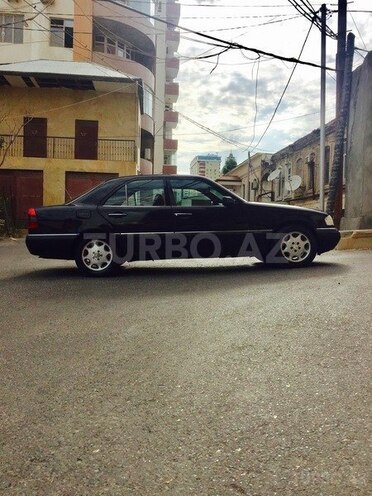 Mercedes C 180 1995, 280,000 km - 1.8 l - Bakı