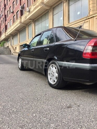 Mercedes C 180 1995, 280,000 km - 1.8 l - Bakı