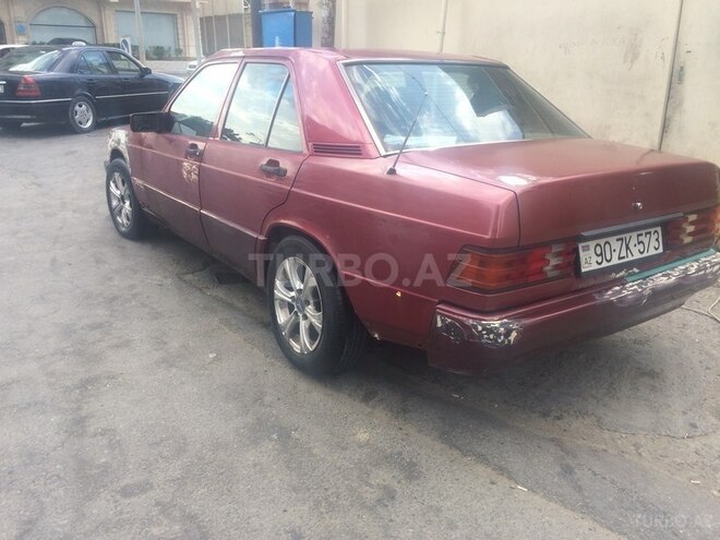 Mercedes 190 1992, 370,000 km - 2.0 l - Bakı