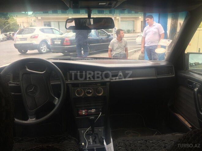 Mercedes 190 1992, 370,000 km - 2.0 l - Bakı