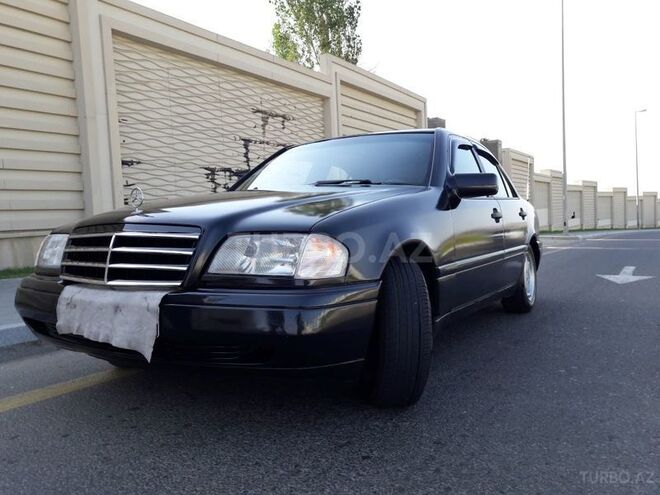 Mercedes C 180 1995, 370,000 km - 0.2 l - Bakı