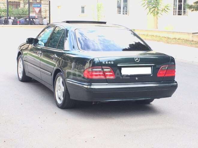 Mercedes E 280 2000, 208,950 km - 2.8 l - Bakı