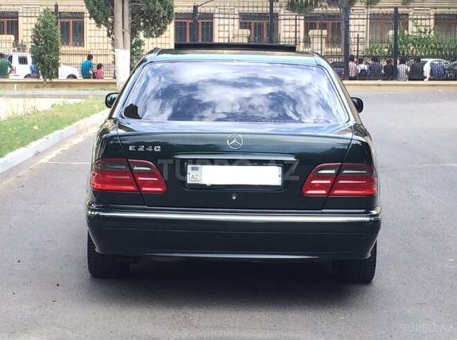 Mercedes E 280 2000, 208,950 km - 2.8 l - Bakı
