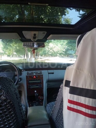 Mercedes E 320 1995, 246,666 km - 3.2 l - İsmayıllı