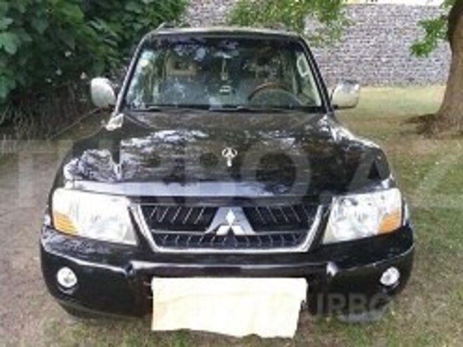 Mitsubishi Pajero 2006, 226,000 km - 3.0 l - Bakı