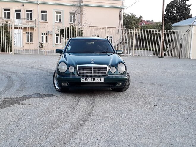 Mercedes E 200 1999, 255,000 km - 0.2 л - Bakı