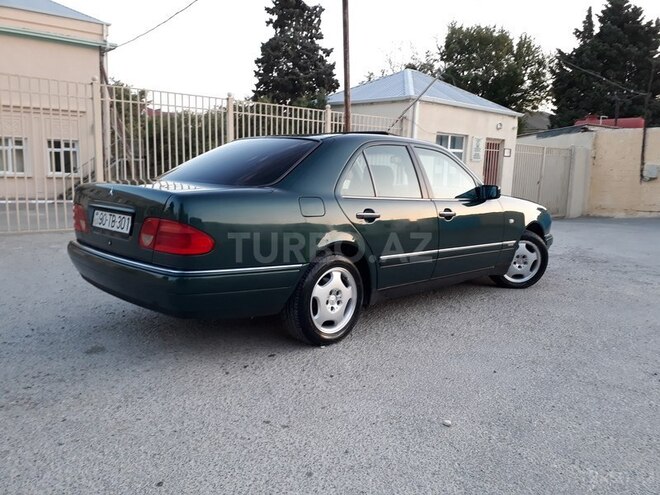Mercedes E 200 1999, 255,000 km - 0.2 л - Bakı