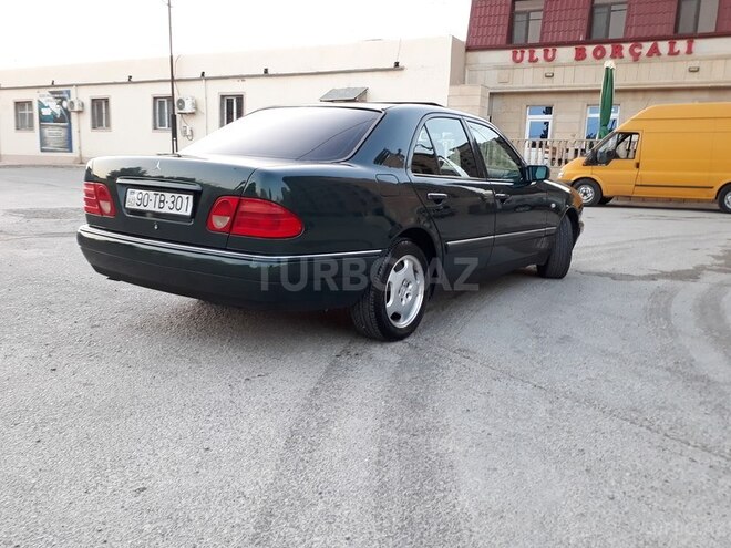 Mercedes E 200 1999, 255,000 km - 0.2 л - Bakı