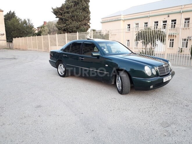 Mercedes E 200 1999, 255,000 km - 0.2 л - Bakı