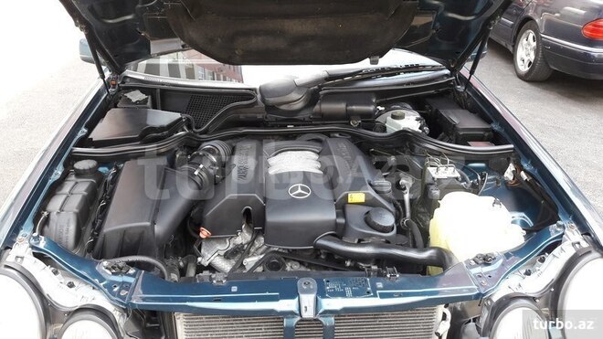Mercedes E 240 1998, 240,000 km - 2.4 l - Mingəçevir