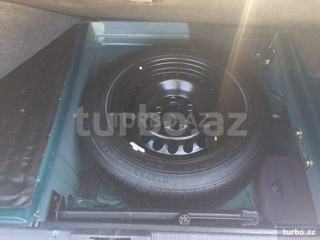 Mercedes E 240 1998, 240,000 km - 2.4 l - Mingəçevir