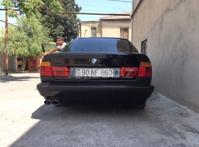 BMW 525 1993, 293,000 km - 2.5 l - Bakı
