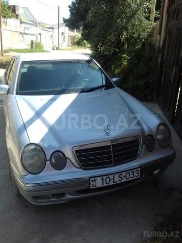 Mercedes E 220 2000, 300,000 km - 0.1 l - Bakı