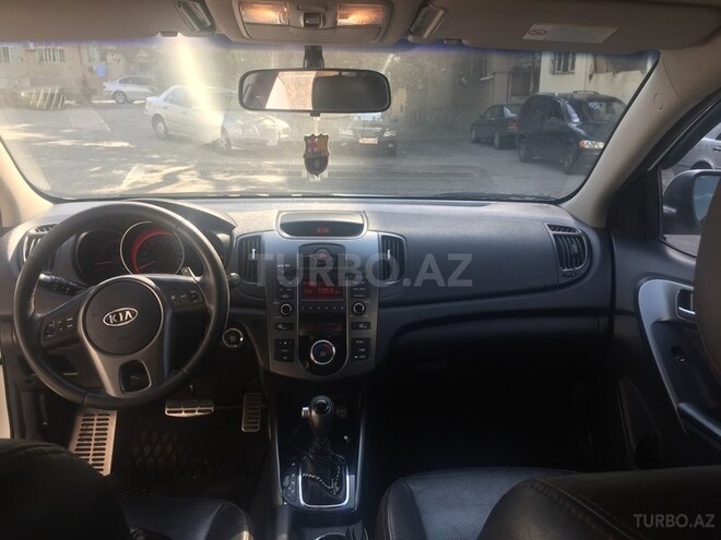Kia Cerato 2011, 107,300 km - 2.0 l - Bakı
