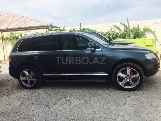 Volkswagen Touareg 2005, 191,000 km - 4.2 л - Bakı