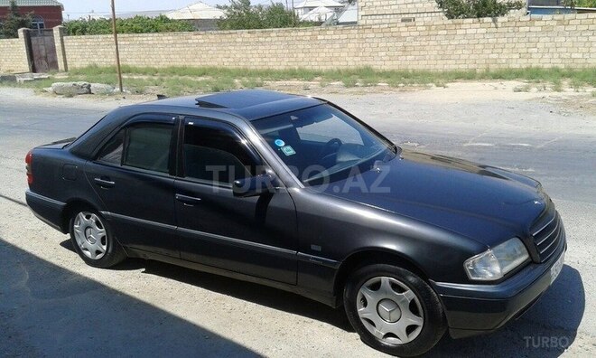 Mercedes C 180 1994, 267,000 km - 1.8 l - Sumqayıt