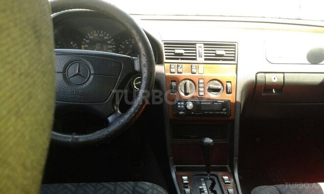Mercedes C 180 1994, 267,000 km - 1.8 l - Sumqayıt