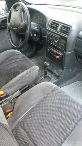 Opel Vectra 1994, 420,000 km - 2.0 l - Sumqayıt