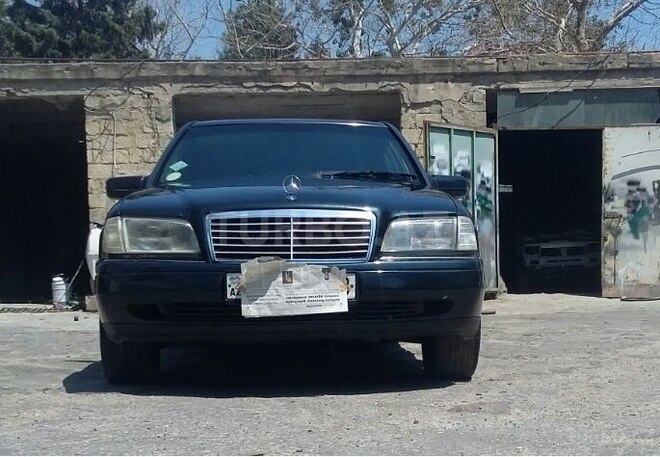 Mercedes C 180 1997, 297,300 km - 1.8 л - Bakı