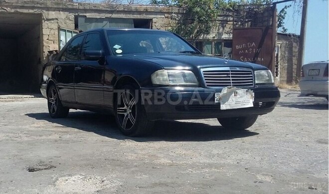 Mercedes C 180 1997, 297,300 km - 1.8 л - Bakı