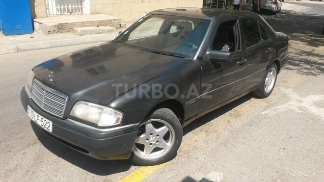 Mercedes C 180 1995, 240,000 km - 1.8 л - Bakı