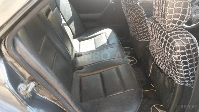 Mercedes C 180 1995, 240,000 km - 1.8 л - Bakı