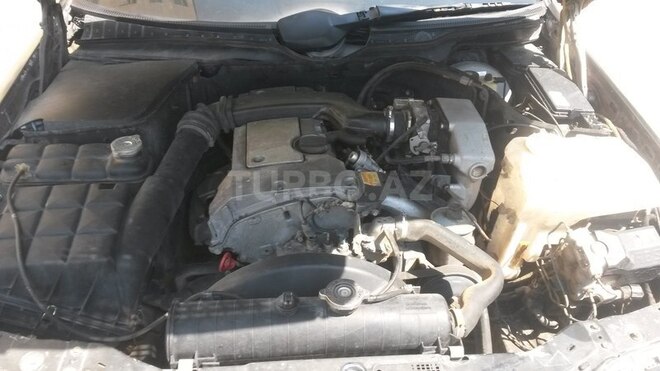 Mercedes C 180 1995, 240,000 km - 1.8 л - Bakı