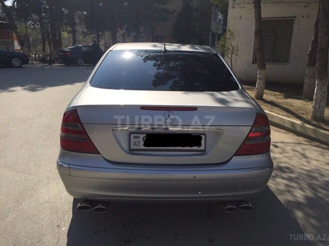 Mercedes E 320 2003, 218,000 km - 3.2 л - Bakı