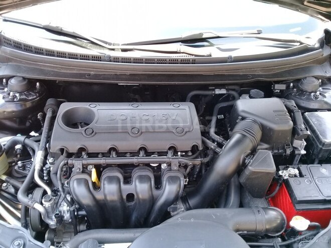 Kia Cerato 2011, 109,000 km - 2.0 l - Bakı