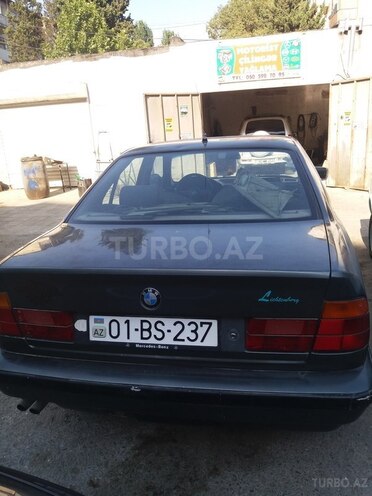 BMW 525 1989, 2,020,000 km - 2.5 л - Bakı