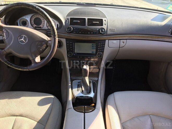 Mercedes E 350 2005, 258,000 km - 3.5 л - Bakı