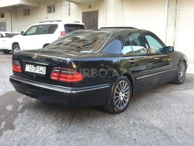 Mercedes E 280 2000, 276,500 km - 2.8 l - Bakı