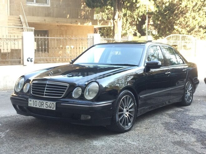 Mercedes E 280 2000, 276,500 km - 2.8 l - Bakı