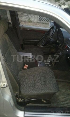 Mercedes C 180 1995, 246,500 km - 1.8 l - Bakı