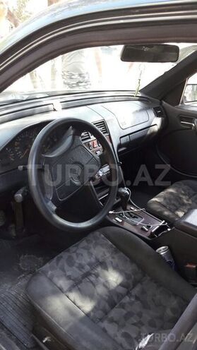 Mercedes C 220 1997, 325,000 km - 2.2 l - Bakı
