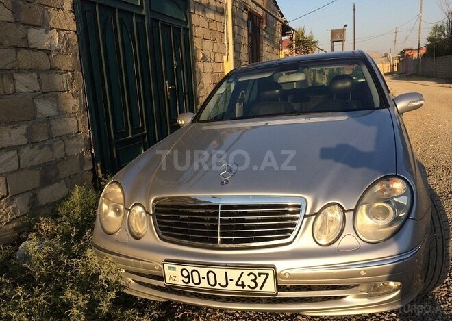 Mercedes E 240 2002, 254,000 km - 2.4 l - Sumqayıt