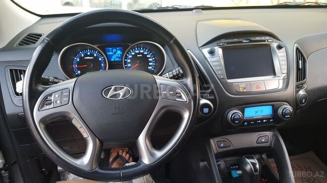 Hyundai ix35 2015, 26,500 km - 2.0 l - Bakı