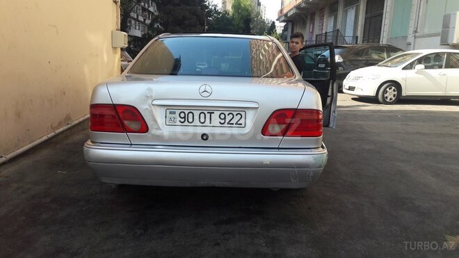 Mercedes E 230 1996, 333,333 km - 2.3 l - Bakı