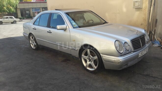 Mercedes E 230 1996, 333,333 km - 2.3 l - Bakı