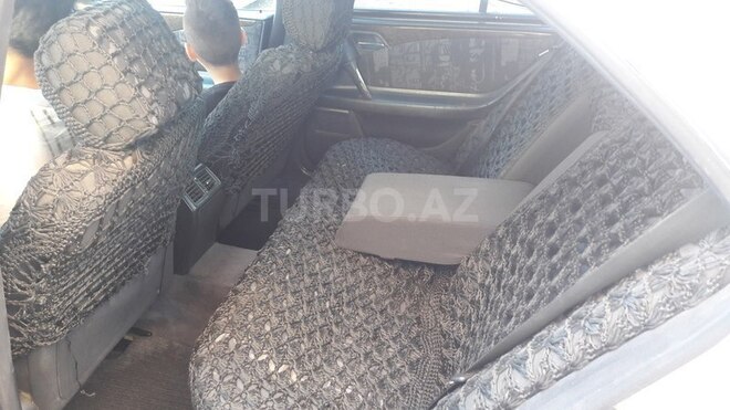 Mercedes E 230 1996, 333,333 km - 2.3 l - Bakı