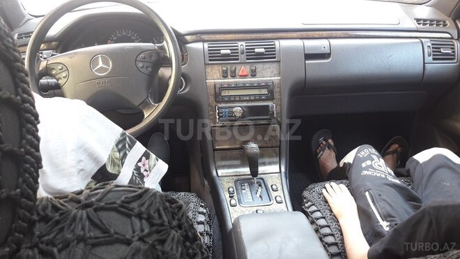 Mercedes E 230 1996, 333,333 km - 2.3 l - Bakı