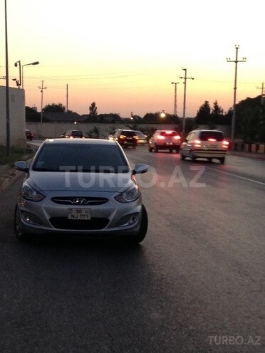 Hyundai Accent 2011, 76,680 km - 1.6 l - Bakı