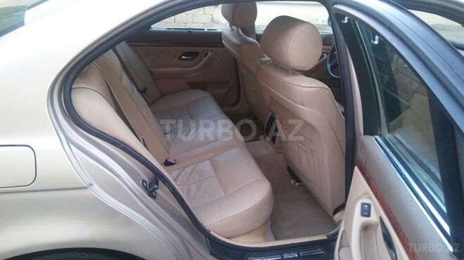 BMW 523 1999, 224,000 km - 2.5 l - Şamaxı