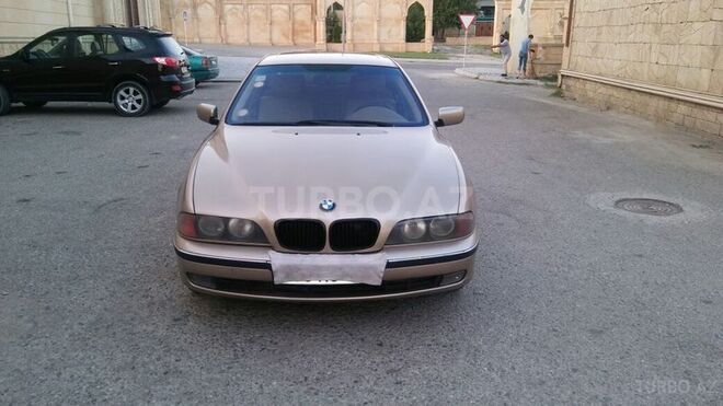 BMW 523 1999, 224,000 km - 2.5 l - Şamaxı