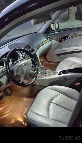 Mercedes E 350 2007, 185,000 km - 3.5 l - Bakı