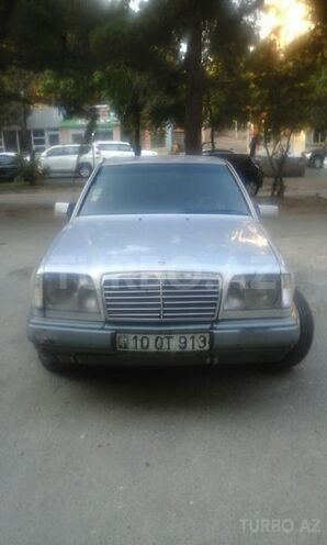 Mercedes E 230 1993, 350,000 km - 2.3 l - Bakı